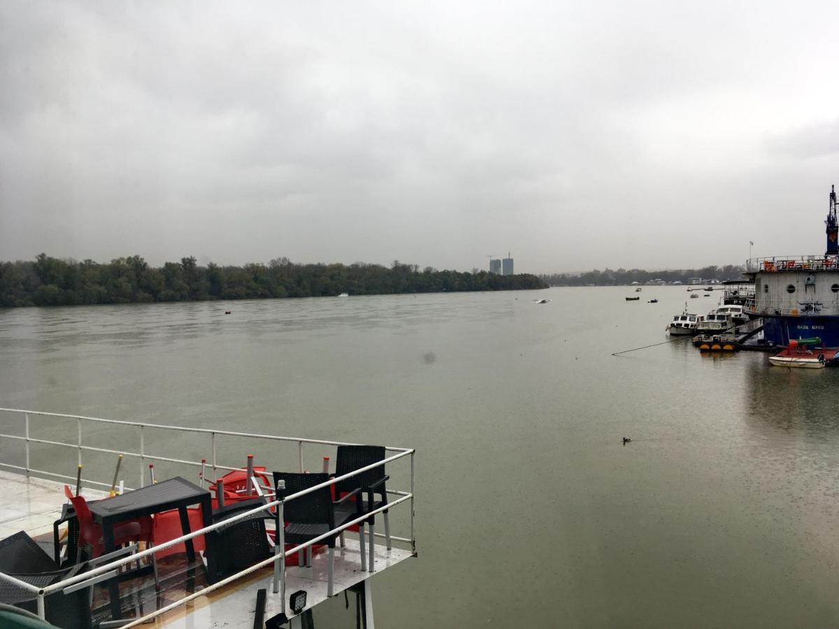 Hotel Splav Guest Hause Gusar Belgrad Zewnętrze zdjęcie