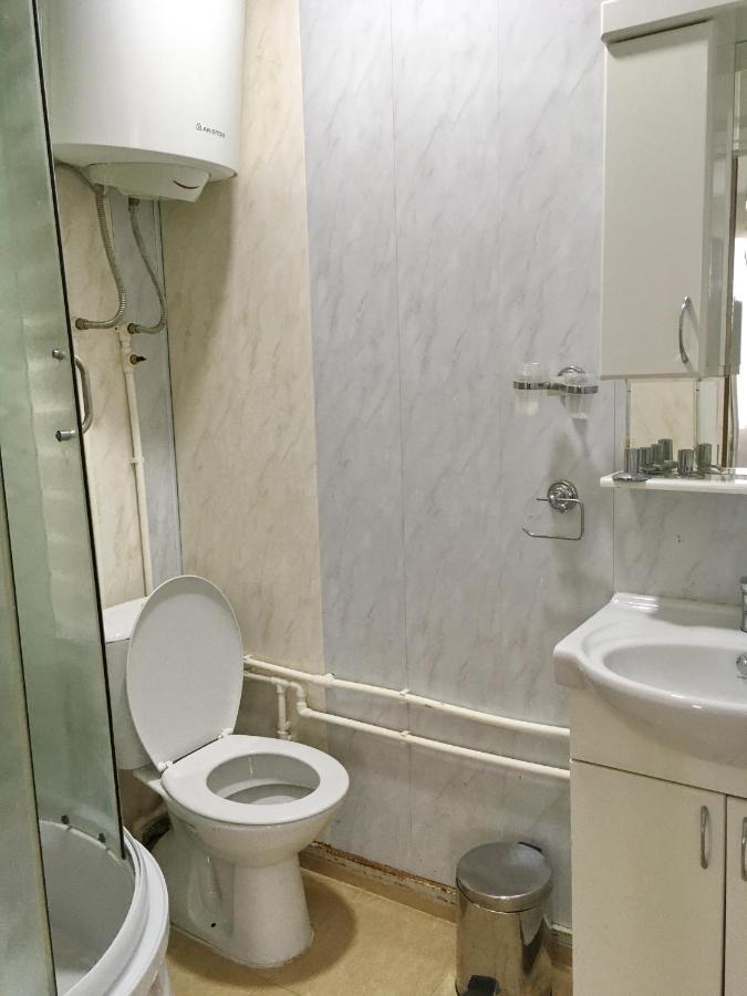 Hotel Splav Guest Hause Gusar Belgrad Zewnętrze zdjęcie