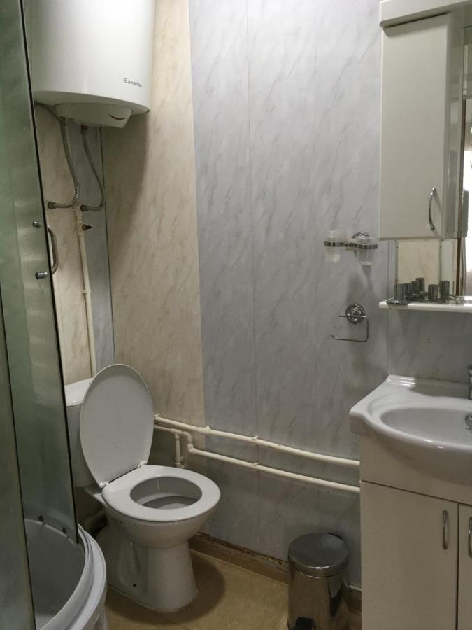 Hotel Splav Guest Hause Gusar Belgrad Zewnętrze zdjęcie